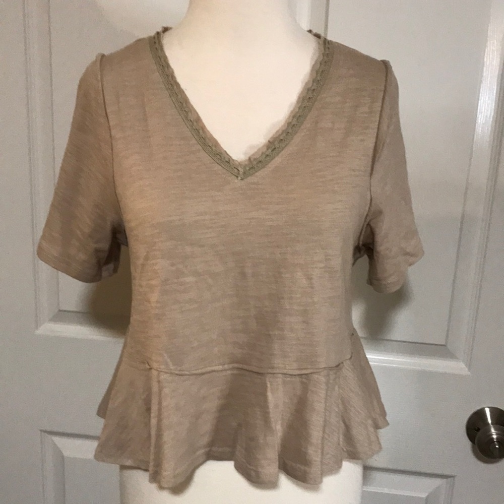 Cute top size small